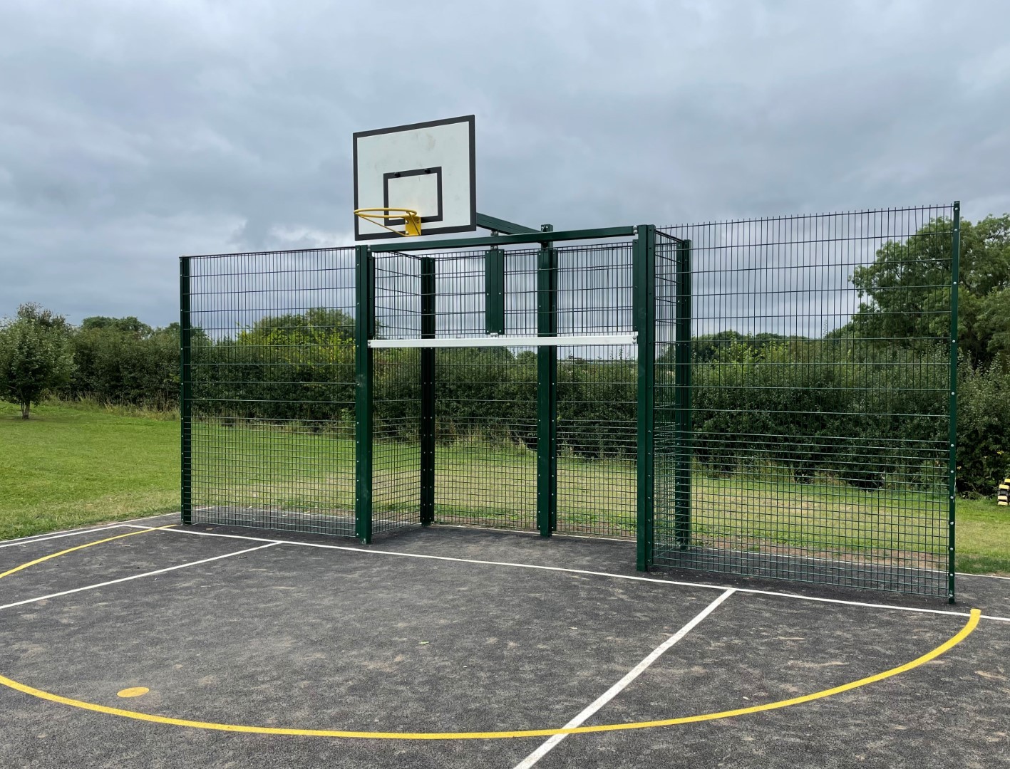 Sports Walls Streetscape Products & Services